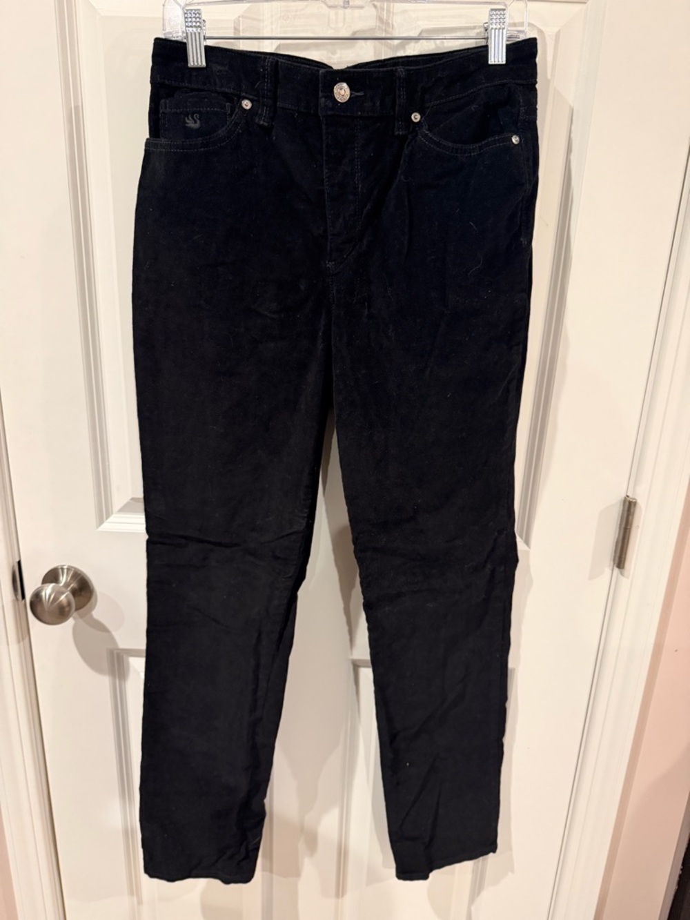 Gloria Vanderbilt Black Corduroy Amanda Slim Leg Pants Size 6